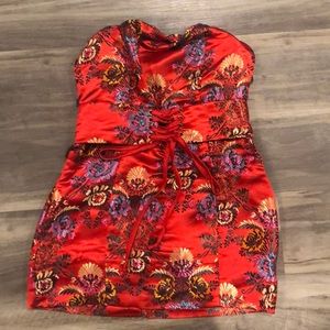 Red satin asian inspired print mini dress (petite)